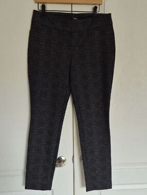 Dalia Black & Gray Plaid Skinny Pull-On Pants